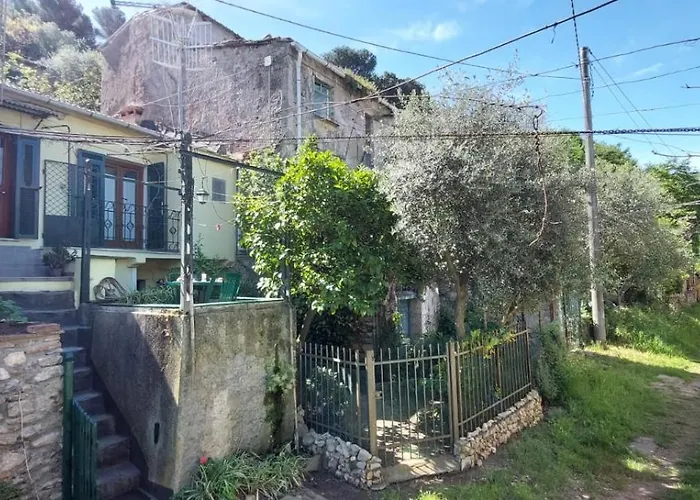 Il Melograno La Casetta Nel Verde